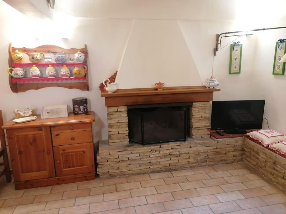La Casa Nel Borgo Villa Orsogna Bagian luar foto